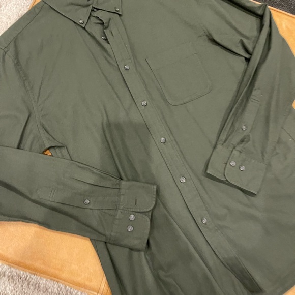 bundle button down - Picture 2 of 5
